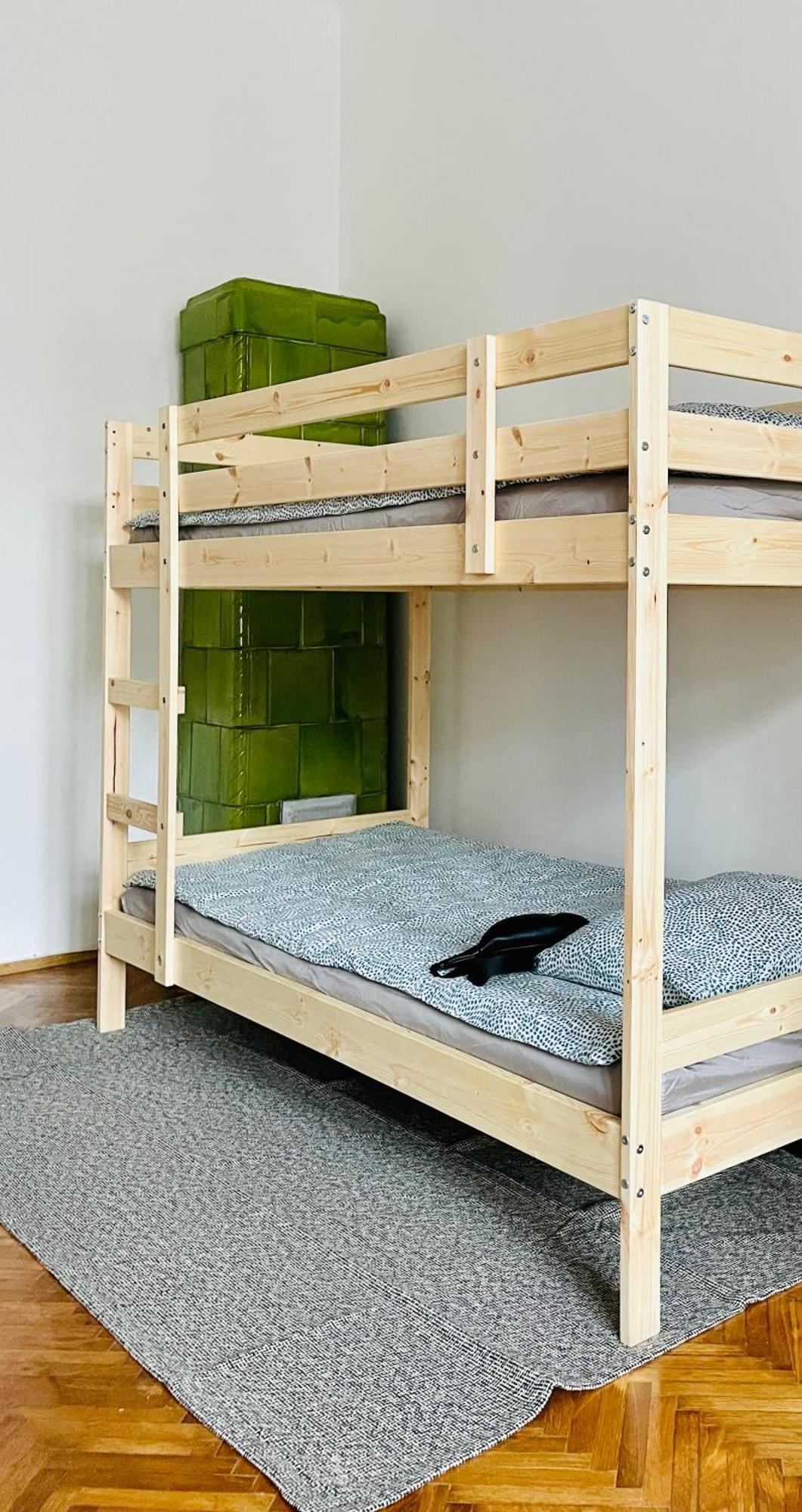 Hostel Green World Novi Sad Buitenkant foto